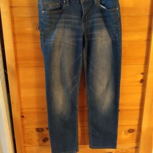 Gap size 29 jeans. Petite length. Great condition.
